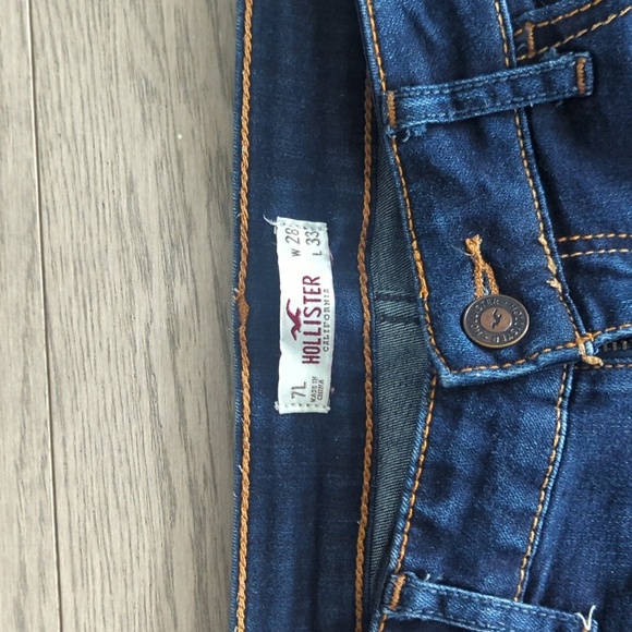 Hollister Dark Blue Mid Rise Skinny Jeans - Size 28 Great Condition - Picture 3 of 5